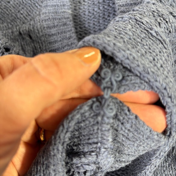 August Silk Womens Blue Pointelle Knit Cardigan Toggle Neck Sweater Medium - Picture 7 of 8